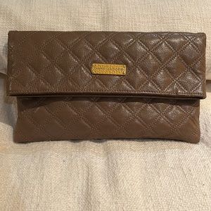 Marc Jacobs clutch with shoulder chain